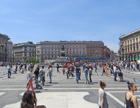 Piazza del Duomo in Milan Italy